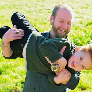 Meet your Posher, Clarence